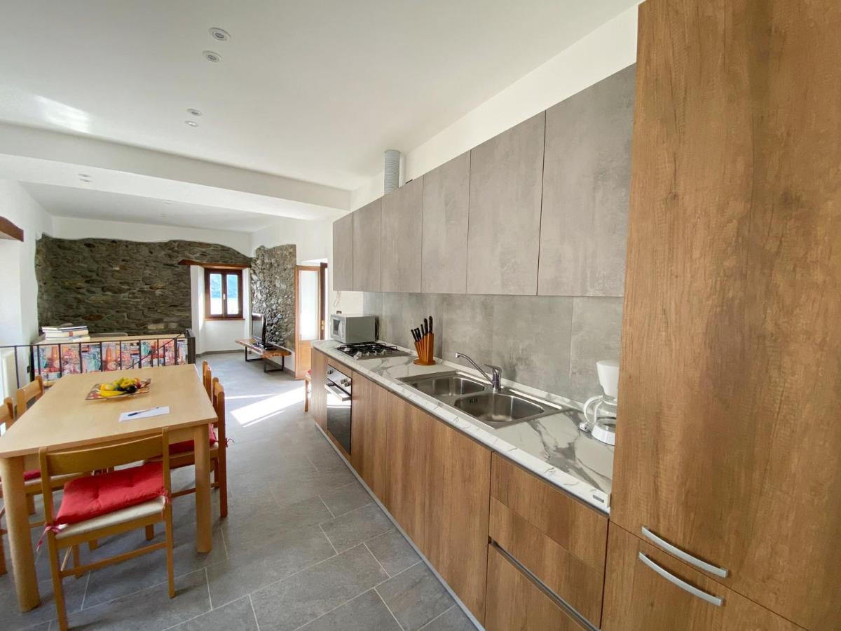 Independent Stone House With View Сasa de vacaciones