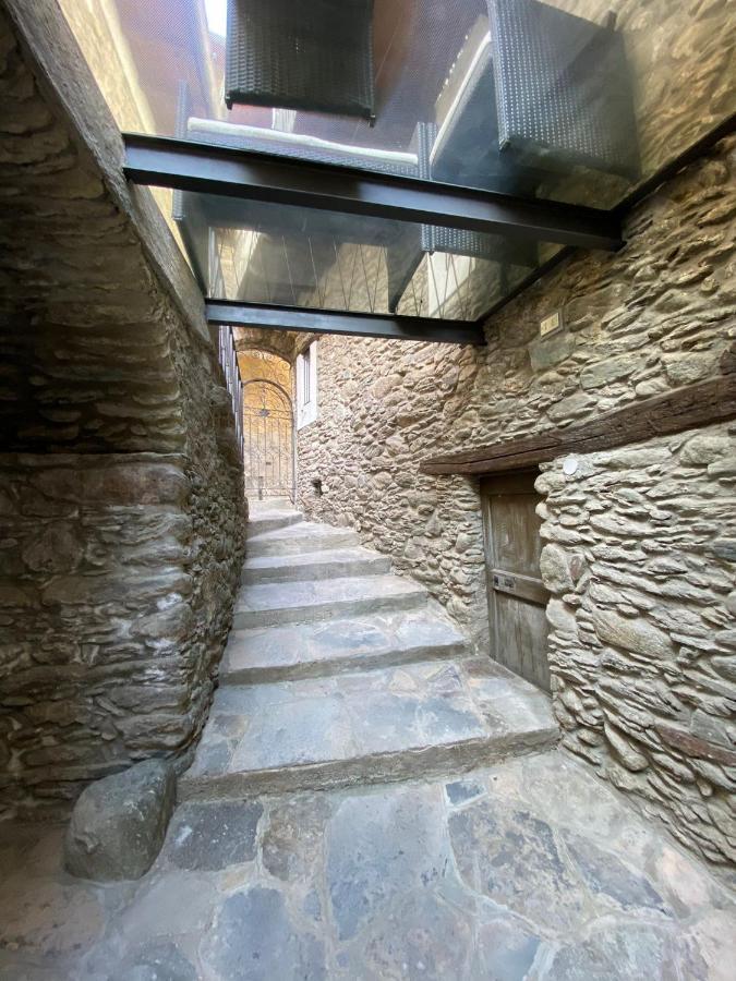 Сasa de vacaciones Independent Stone House With View *