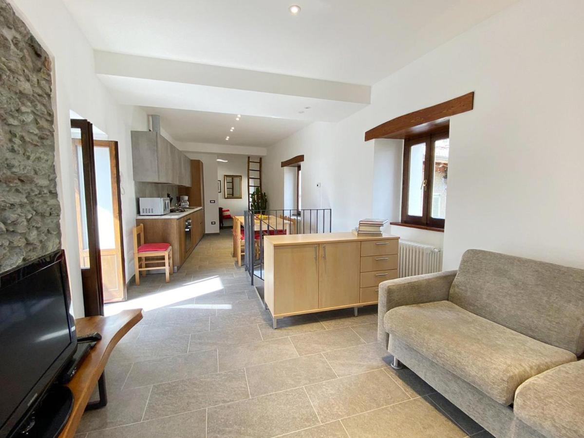 Independent Stone House With View Holiday home Musso