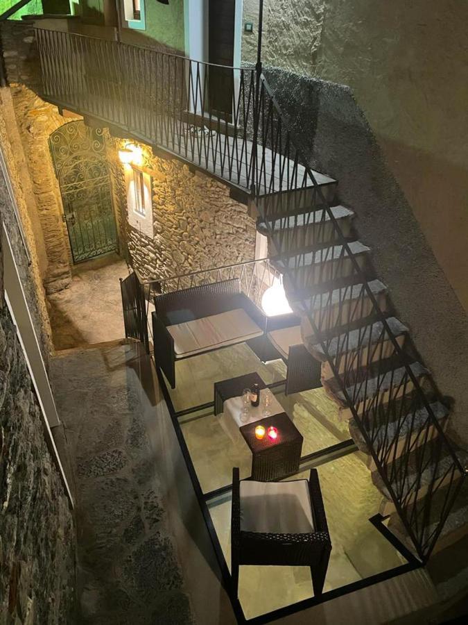 Holiday home Independent Stone House With View *